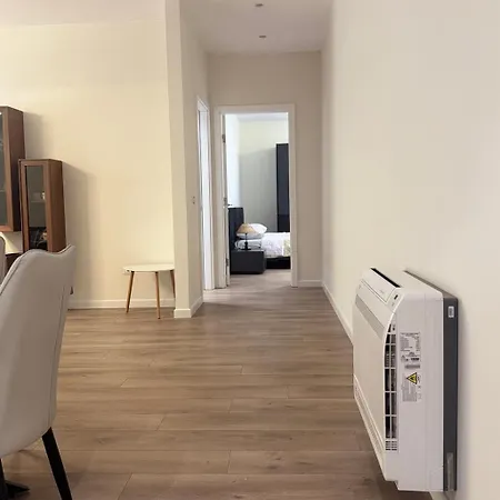 Emerald Luxury 2 Bedroom, 2 Bathroom 地拉那